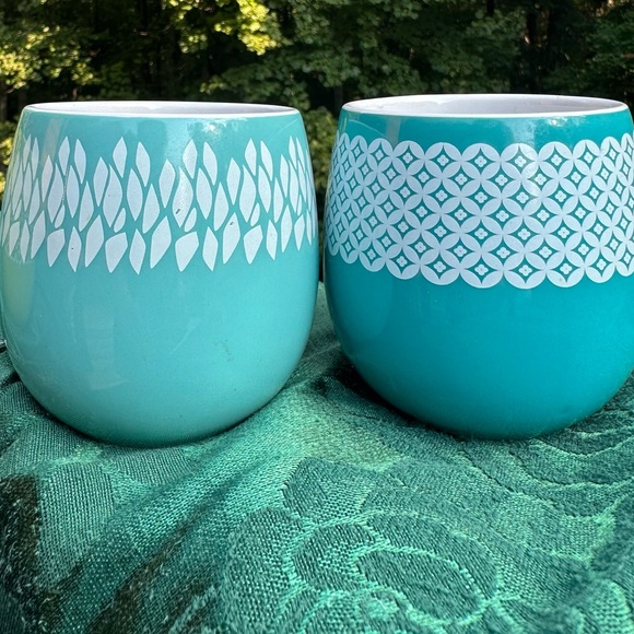 Stoneware Tea Cups - Picture 6 of 8